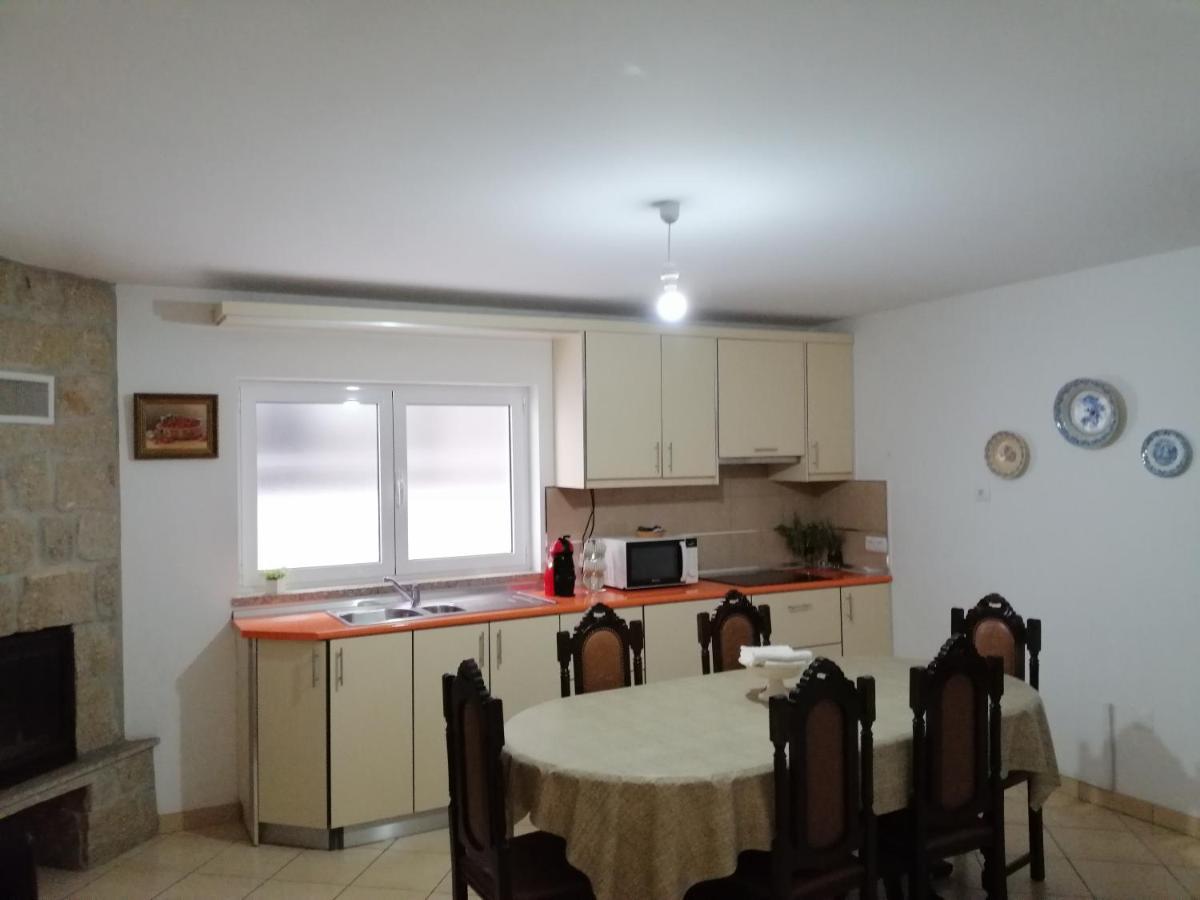 Casa Do Adro - Serra Da Estrela Cortes do Meio Экстерьер фото