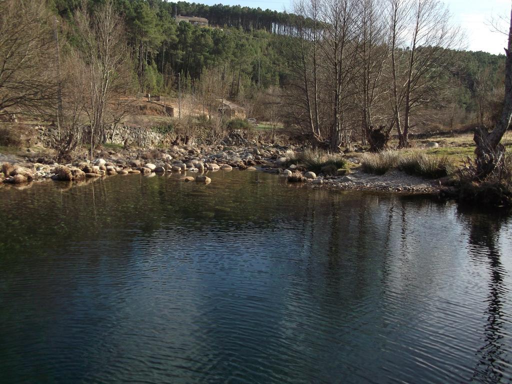 Casa Do Adro - Serra Da Estrela Cortes do Meio Экстерьер фото
