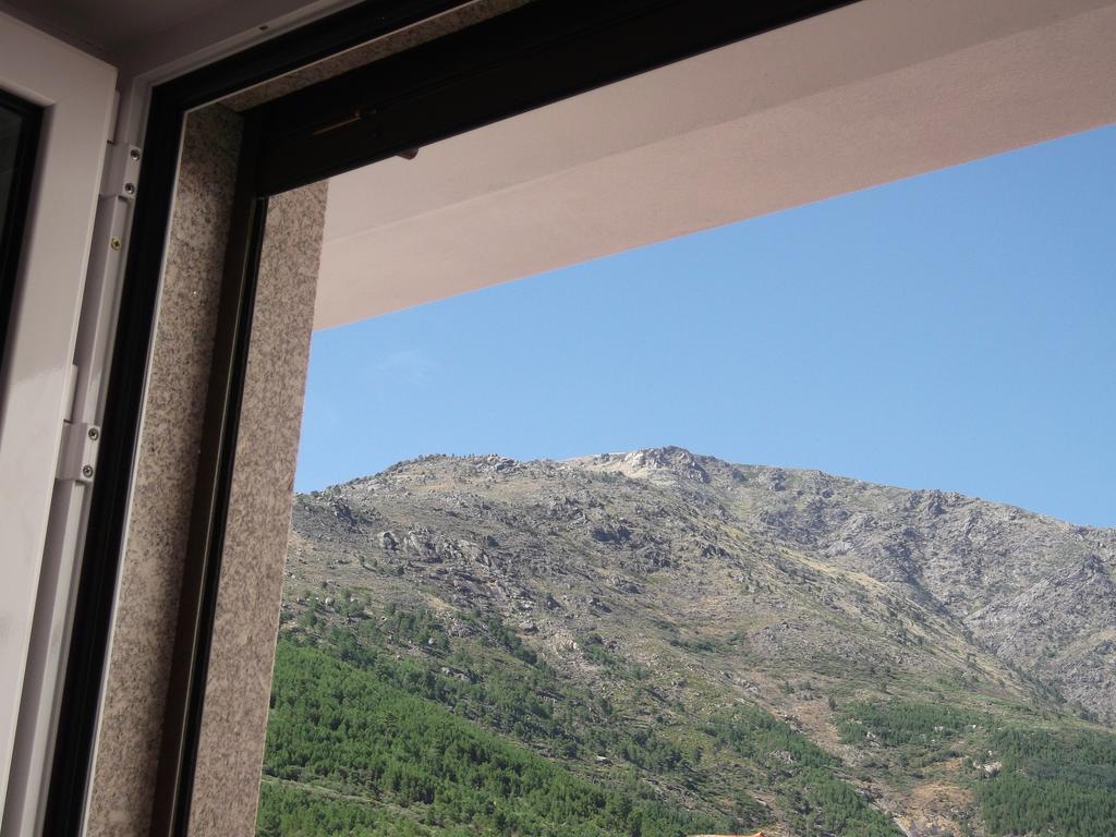 Casa Do Adro - Serra Da Estrela Cortes do Meio Экстерьер фото