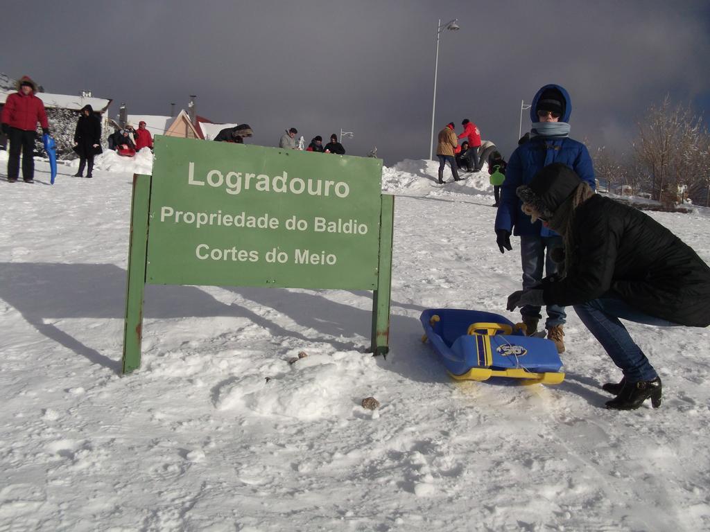 Casa Do Adro - Serra Da Estrela Cortes do Meio Экстерьер фото